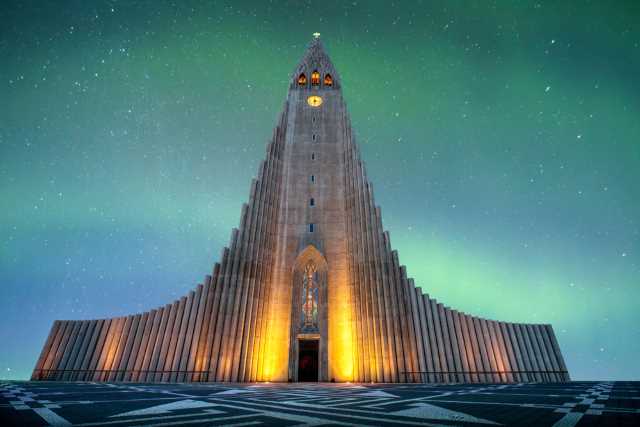 アイスランド　教会